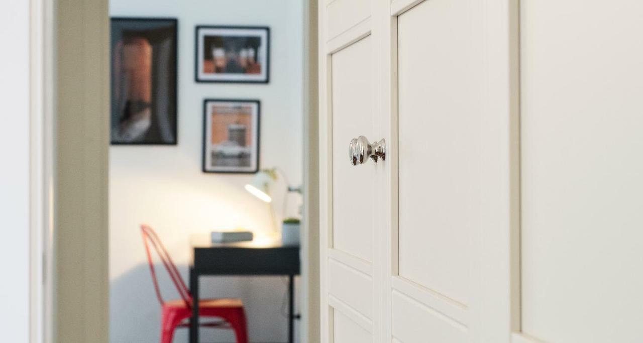 Joivy Splendid 3Br Apt With Parking And Terrace In Como Lake Como Exterior photo